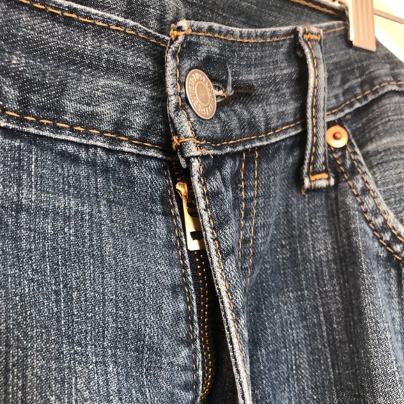 Levi Jeans - Picture 5 of 8